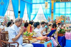 ภาพ No.166856:พิธีทอดกฐิน ณ วัดบัวผัน แขวงท่าข้าม เขตบางขุนเทียน กรุงเทพมหานคร ในโครงการกฐินสามัคคีทั่วไทย 30,000 วัด บูชาธรรม 80 ปี หลวงพ่อธัมมชโย โดยคณะศิษยานุศิษย์วัดพระธรรมกาย วันที่ 20 ตุลาคม พ.ศ. 2567