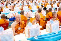 ภาพ No.238809:วันเสาร์ที่ 16 สิงหาคม พ.ศ. 2568 งานบุญประจำปี ครั้งที่ 20 พิธีทักษิณานุปทานแด่บรรพชน ตระกูลผ่องสวัสดิ์และหมู่ญาติที่ล่วงลับไปแล้ว ณ พระมหาเจดีย์ทัตตชีโว ศูนย์อบรมเยาวชนกาญจนบุรี
