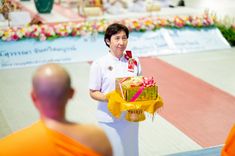 ภาพ No.235306:วันที่ 27 กรกฎาคม พ.ศ. 2568 พิธีตักบาตรฉลองพระใหม่ โครงการบรรพชาและอุปสมบทมู่รุ่นเข้าพรรษา ณ วัดพระธรรมกาย