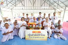 ภาพ No.152424:พิธีมอบสไบแก้ว โครงการอบรมอุบาสิกาแก้วจังหวัดบุรีรัมย์รุ่นที่ 1 วันที่ 6-8 กันยายน พ.ศ. 2567
