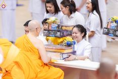 ภาพ No.145381:พิธีถวายผ้าอาบน้ำฝนและประทีปโคมไฟ ณ สภาธรรมกายสากล วัดพระธรรมกาย วันเสาร์ที่ 20 กรกฎาคม พ.ศ. 2567