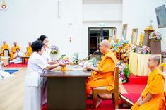 ภาพ No.242868:วันที่ 29-31 สิงหาคม พ.ศ. 2568 องค์กรภาคีเครือข่าย “บวร” (บ้าน-วัด-โรงเรียน-ราชการ) อ.คลองหลวง จัดบวชอุบาสิกาแก้ว ถวายพระราชกุศลแด่สมเด็จพระพันปีหลวง - กตัญญูบูชาแด่ผู้มีพระคุณ