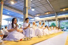 ภาพ No.189435:พิธีถวายภัตตาหารเป็นสังฆทาน แด่พระธรรมยาตรา ในโครงการธรรมยาตรา กตัญญูบูชา มหาปูชนียาจารย์ พระมงคลเทพมุนี(สด จนฺทสโร) พระผู้ปราบมาร อนุสรณ์สถาน 7 แห่ง ปีที่ 13 ณ อนุสรณ์สถานมหาวิหารพระมงคลเทพมุนี (โลตัสแลนด์) อ.สองพี่น้อง จ.สุพรรณบุรี วันที่ 5 มกราคม 2568
