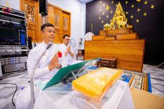 ภาพ No.195900:พิธีถวายภัตตาหารเป็นสังฆทาน แด่พระธรรมยาตรา ณ วัดโบสถ์(บน) ตำบลบางคูเวียง อำเภอบางกรวย จังหวัดนนทบุรี ในโครงการธรรมยาตรา กตัญญูบูชา มหาปูชนียาจารย์ พระมงคลเทพมุนี(สด จนฺทสโร) พระผู้ปราบมาร อนุสรณ์สถาน 7 แห่ง ปีที่ 13 วันที่ 16 มกราคม พ.ศ. 2568