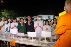 ภาพ No.188874:พิธีถวายภัตตาหารเป็นสังฆทาน แด่พระธรรมยาตรา ในโครงการธรรมยาตรา กตัญญูบูชา มหาปูชนียาจารย์ พระมงคลเทพมุนี(สด จนฺทสโร) พระผู้ปราบมาร ปีที่ 13 ณ อนุสรณ์สถานมหาวิหารพระมงคลเทพมุนี (โลตัสแลนด์) อ.สองพี่น้อง จ.สุพรรณบุรี วันที่ 4 มกราคม พ.ศ.2568