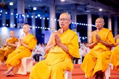 ภาพ No.228741:วันอังคารที่ 10 มิถุนายน พ.ศ. 2568 (วันพระขึ้น 15 ค่ำ เดือน 7) พิธีสวดธัมมจักกัปปวัตตนสูตร ครบ 7,439,000,000 จบ วัดพระธรรมกาย