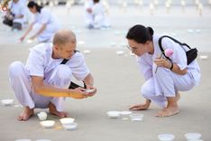 ภาพ No.240941:วันพุธที่ 27 สิงหาคม พ.ศ. 2568 พิธีจุดประทีป ในวันธรรมชัย ณ วัดพระธรรมกาย