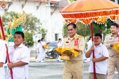 ภาพ No.200456:พิธีทอดผ้าป่าทำนุบำรุงศาสนสถาน ณ วัดรางกำหยาด ตำบลบางภาษี อำเภอบางเลน จังหวัดนครปฐม ในโครงการธรรมยาตรา กตัญญูบูชา มหาปูชนียาจารย์ พระมงคลเทพมุนี(สด จนฺทสโร) พระผู้ปราบมาร อนุสรณ์สถาน 7 แห่ง ปีที่ 13 วันที่ 22 มกราคม พ.ศ. 2568