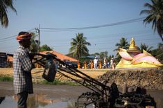 ภาพ No.6687:ประมวลภาพธุดงค์ธรรมชัย ปีที่ 2 วันที่ 12 มกราคม พ.ศ.2556