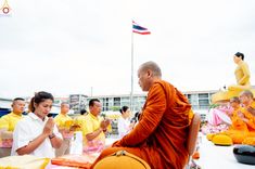 ภาพ No.241860:วันอาทิตย์ที่ 31 สิงหาคม พ.ศ. 2568 พิธีทำบุญแด่คณะสงฆ์ 122 รูป ฉลอง 121 ปี อำเภอคลองหลวง จ.ปทุมธานี เพื่อนำส่งช่วยเหลือคณะสงฆ์ 323 วัด 4 จังหวัดชายแดนภาคใต้ และช่วยเหลือประชาชนจากเหตุปะทะ แนวชายแดนไทย-กัมพูชา ณ บริเวณหน้าที่ว่าการอำเภอคลองหลวง จังหวัดปทุ