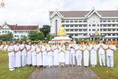 ภาพ No.239189:วันอาทิตย์ที่ 17 สิงหาคม พ.ศ. 2568 พิธีอัญเชิญรูปเหมือนพระมงคลเทพมุนี (สด จันทสโร) ณ ศาลากลางจังหวัดเลย ถึงลานพญานาค สวนสาธารณะกุดป่อง อ.เมือง จ.เลย
