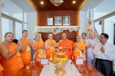 ภาพ No.245028:วันที่ 30-31 สิงหาคม พ.ศ. 2568 พิธีฉลองสมโภช พระบรมสารีริกธาตุ ณ วัดพระธรรมกายกัวลาลัมเปอร์ ประเทศมาเลเซีย เพื่ออัญเชิญไปประดิษฐาน ณ วัดพุทธมหาวิหาร ประเทศศรีลังกา