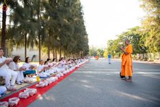 ภาพ No.191418:V.49 สารพัดV สารพัดดี ที่ธรรมยาตรา ในโครงการธรรมยาตรา กตัญญูบูชา มหาปูชนียาจารย์ พระมงคลเทพมุนี(สด จนฺทสโร) พระผู้ปราบมาร อนุสรณ์สถาน 7 แห่ง ปีที่ 13 ระหว่างวันที่ 2-31 มกราคม พ.ศ. 2568
