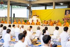 ภาพ No.188925:พิธีถวายภัตตาหารเป็นสังฆทาน แด่พระธรรมยาตรา ในโครงการธรรมยาตรา กตัญญูบูชา มหาปูชนียาจารย์ พระมงคลเทพมุนี(สด จนฺทสโร) พระผู้ปราบมาร ปีที่ 13 ณ อนุสรณ์สถานมหาวิหารพระมงคลเทพมุนี (โลตัสแลนด์) อ.สองพี่น้อง จ.สุพรรณบุรี วันที่ 4 มกราคม พ.ศ.2568