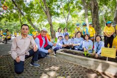 ภาพ No.226773:กิจกรรมจิตอาสาพัฒนา “เราทำความ ดี ด้วยหัวใจ” เนื่องในโอกาสวันพระบาทสมเด็จพระปกเกล้าเจ้าอยู่หัว ณ วัดพระธรรมกาย อ.คลองหลวง จ.ปทุมธานี วันพุธที่ 28 พฤษภาคม พ.ศ. 2568