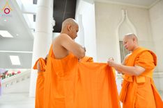 ภาพ No.256240:วันที่ 4 ตุลาคม พ.ศ. 2568 พิธีบรรพชาอุปสมบท  โครงการอุปสมบทหมู่บูชาธรรม 141 ปี  พระมงคลเทพมุนี (สด จนฺทสโร) ณ โบสถ์พระไตรปิฏก วัดพระธรรมกาย จ.ปทุมธานี