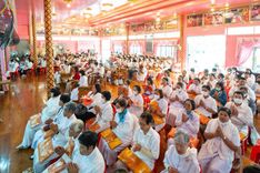 ภาพ No.203539:พิธีทอดผ้าป่าทำนุบำรุงศาสนสถาน ณ วัดตะเคียน ตำบลบางคูเวียง อำเภอบางกรวย จังหวัดนนทบุรี ในโครงการธรรมยาตรา กตัญญูบูชา มหาปูชนียาจารย์ พระมงคลเทพมุนี(สด จนฺทสโร) พระผู้ปราบมาร อนุสรณ์สถาน 7 แห่ง ปีที่ 13 วันที่ 29 มกราคม พ.ศ. 2568