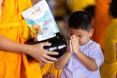ภาพ No.84625:โครงการส่งเสริมและพัฒนาผู้เรียนมีคุณธรรม  จริยธรรม ประจำปีงบประมาณ 2566 ศูนย์พัฒนาเด็กเล็กและโรงเรียนอนุบาล องค์การบริหารส่วนตำบลคลองสาม ณ ศูนย์การเรียนรู้ UG5 Power พลังความดีสากล 5 ประการ มหารัตนวิหารคต วัดพระธรรมกาย วันอังคารที่ 25 กรกฎาคม พ.ศ. 2566