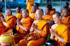 ภาพ No.234398:วันพฤหัสบดีที่ 24 กรกฎาคม พ.ศ. 2568 พิธีถวายสังฆทานแก่คณะสงฆ์ 323 วัด , พิธีมอบกองทุนหนุนแรงใจช่วยครูใต้ , พิธีทำบุญส่วนกุศลแด่ผู้วายชนม์ ในเหตุการณ์ความไม่สงบ 4 จังหวัด ชายแดนภาคใต้ (ปัตตานี , ยะลา , นราธิวาส , สงขลา) ปีที่ 21 ครั้งที่ 179 ณ วัดเวฬุวัน 
