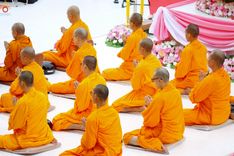 ภาพ No.241903:วันอาทิตย์ที่ 31 สิงหาคม พ.ศ. 2568 พิธีทำบุญแด่คณะสงฆ์ 122 รูป ฉลอง 121 ปี อำเภอคลองหลวง จ.ปทุมธานี เพื่อนำส่งช่วยเหลือคณะสงฆ์ 323 วัด 4 จังหวัดชายแดนภาคใต้ และช่วยเหลือประชาชนจากเหตุปะทะ แนวชายแดนไทย-กัมพูชา ณ บริเวณหน้าที่ว่าการอำเภอคลองหลวง จังหวัดปทุ