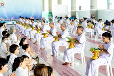ภาพ No.248565:วันที่ 28 กันยายน พ.ศ. 2568 พิธีตัดปอยผม และปลงผม โครงการอุปสมบทบูชาธรรม 141 ปี พระมงคลเทพมุนี ณ วิหารคด วัดพระธรรมกาย