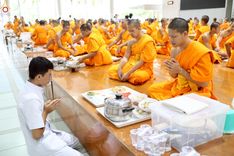 ภาพ No.231864:วันที่ 5 กรกฎาคม พ.ศ. 2568 พิธีถวายภัตตาหารเมนูสวรรค์ เพื่อการบรรลุธรรม ณ หอฉันคุณยายอาจารย์ฯ วัดพระธรรมกาย