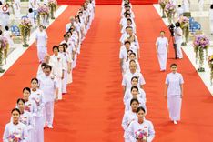 ภาพ No.242499:วันอาทิตย์ที่ 31 สิงหาคม พ.ศ. 2568 งานบุญวันอาทิตย์ พิธีจุดเทียนใจ ไฟนิรันด์ อนันตชัย ณ วัดพระธรรมกาย จ.ปทุมธานี
