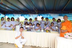 ภาพ No.238311:วันเสาร์ที่ 9 สิงหาคม พ.ศ. 2568 พิธีกลั่นแผ่นดิน โปรยทราย และจุดประทีปถวายเป็นพุทธบูชา จ.ระยอง สถาปนาองค์พระเจดีย์เพื่อสร้างสันติภาพโลก ณ ศูนย์ปฏิบัติธรรมระยอง(บ้านช่องลม) ต.บางบุตร อ.บ้านค่าย จ.ระยอง