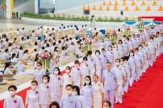 ภาพ No.86959:พิธีตักบาตร , พิธีบูชาข้าวพระ , พิธีจุดเทียนใจ ไฟนิรันดร์ อนันตชัย ในวันอาทิตย์ต้นเดือน 3 กันยายน พ.ศ. 2566 ณ วัดพระธรรมกาย