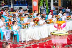 ภาพ No.170734:พิธีทอดกฐิน ณ วัดมงคลพุการาม ปทุมธานี ในโครงการกฐินสามัคคีทั่วไทย 30,000 วัด บูชาธรรม 80 ปี หลวงพ่อธัมมชโย โดยคณะศิษยานุศิษย์วัดพระธรรมกาย วันที่ 27 ตุลาคม พ.ศ. 2567
