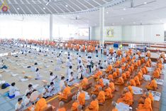 ภาพ No.140070:พิธีบุพเปตพลี ครั้งที่ 151 ร่วมอุทิศบุญกุศลแด่หมู่ญาติที่ล่วงลับไปแล้ว และสืบทอดอายุพระพุทธศาสนา วันพฤหัสบดีที่ 6 มิถุนายน พ.ศ. 2567 (วันพระ แรม 15 ค่ำ เดือน 6) ณ หอฉันคุณยายอาจารย์ วัดพระธรรมกาย