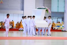 ภาพ No.238275:วันอาทิตย์ที่ 3 สิงหาคม พ.ศ. 2568 ภาพเจ้าหน้าที่ทุกสถานะ ปฏิบัติหน้าที่ ในงานวันสมาธิโลก วัดพระธรรมกาย