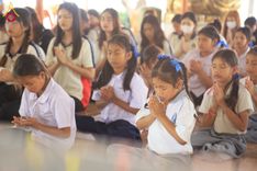 ภาพ No.200146:พิธีทอดผ้าป่าทำนุบำรุงศาสนสถาน ณ วัดบางไผ่นารถ ตำบลบางไทรป่า อำเภอบางเลน จังหวัดนครปฐม ในโครงการธรรมยาตรา กตัญญูบูชา มหาปูชนียาจารย์ พระมงคลเทพมุนี(สด จนฺทสโร) พระผู้ปราบมาร อนุสรณ์สถาน 7 แห่ง ปีที่ 13 วันที่ 22 มกราคม พ.ศ. 2568