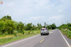 ภาพ No.235520:วันที่ 30-31 กรกฎาคม พ.ศ. 2568 วัดพระธรรมกาย มูลนิธิธรรมกาย ร่วมกับศูนย์ส่งเสริมศีลธรรมจังหวัดสุรินทร์ เปิดศูนย์พักพิงชั่วคราวเพื่อช่วยเหลือประชาชน ผู้อพยพจากเหตุปะทะกันตามแนวชายแดน ไทย-กัมพูชา ตั้งแต่วันที่ 24 กรกฎาคม พ.ศ.2568 เป็นต้นไป