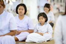 ภาพ No.240627:วันพุธที่ 27 สิงหาคม พ.ศ. 2568 พิธีปฏิบัติธรรมภาคสาย ในวันธรรมชัย ณ วัดพระธรรมกาย จ.ปทุมธานี