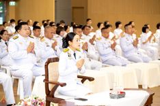 ภาพ No.234897:พิธีเจริญพระพุทธมนต์ ปฎิบัติธรรมเจริญสมาธิภาวนา และพิธีทำบุญตักบาตร เพื่อถวายเป็นพระราชกุศลแด่พระบาทสมเด็จพระวชิรเกล้าเจ้าอยู่หัว เนื่องในโอกาสวันเฉลิมพระชนมพรรษา 28 กรกฎาคม พ.ศ. 2568 ณ ห้องแก้วสารพัดนึก 2 วัดพระธรรมกาย อ.คลองหลวง จ.ปทุมธานี