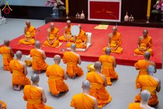 ภาพ No.256257:วันที่ 4 ตุลาคม พ.ศ. 2568 พิธีบรรพชาอุปสมบท  โครงการอุปสมบทหมู่บูชาธรรม 141 ปี  พระมงคลเทพมุนี (สด จนฺทสโร) ณ โบสถ์พระไตรปิฏก วัดพระธรรมกาย จ.ปทุมธานี