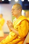 ภาพ No.241056:วันพุธที่ 27 สิงหาคม พ.ศ. 2568 พิธีจุดประทีป ในวันธรรมชัย ณ วัดพระธรรมกาย