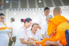ภาพ No.167423:พิธีบุพเปตพลี ครั้งที่ 157 ร่วมอุทิศบุญกุศลแด่หมู่ญาติที่ล่วงลับไปแล้ว และสืบทอดอายุพระพุทธศาสนา วันพฤหัสที่ 31 ตุลาคม พ.ศ. 2567 (วันพระ แรม 14 ค่ำ เดือน 11) ณ หอฉันคุณยายอาจารย์ฯ วัดพระธรรมกาย