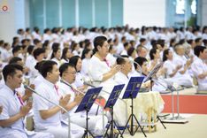 ภาพ No.240887:วันพุธที่ 27 สิงหาคม พ.ศ. 2568 พิธีทอดผ้าป่าเพื่อสร้างอาคาร  82 ปี หลวงพ่อธัมมชโย สมทบกฐินวัดพระธรรมกาย และกฐิน 30,000 วัดทั่วประเทศ ครั้งที่ 1