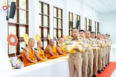 ภาพ No.237637:พิธีเจริญพระพุทธมนต์ ปฏิบัติธรรมเจริญสมาธิภาวนา และทำบุญตักบาตร ถวายพระราชกุศล เนื่องในโอกาสวันเฉลิมพระชนมพรรษา สมเด็จพระนางเจ้าสิริกิติ์ พระบรมราชินีนาถ พระบรมราชชนนีพันปีหลวง วันอังคารที่ 12 สิงหาคม พ.ศ. 2568  ณ อาคารปลูกศรัทธา 2 วัดพระธรรมกาย 