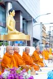 ภาพ No.237043:วันอาทิตย์ที่ 10 สิงหาคม พ.ศ. 2568 มหาสังฆทานครั้งยิ่งใหญ่ ตักบาตรพระ 10,000 รูป ถ.นิพัทธ์อุทิศ 3 ใจกลางนครหาดใหญ่ จ.สงขลา (ชุดที่ 2)