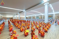 ภาพ No.237817:วันอาทิตย์ที่ 10 สิงหาคม พ.ศ. 2568 พิธีถวายไทยธรรมมุทิตาเปรียญธรรมและบาลีศึกษา ณ ห้องแก้วสารพัดนึก2 วัดพระธรรมกาย ปทุมธานี