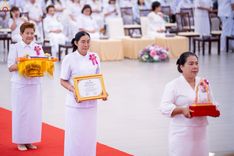 ภาพ No.241725:วันพุธที่ 27 สิงหาคม พ.ศ. 2568 พิธีมอบรางวัลเกียรติยศ แด่สามเณรที่สอบผ่าน โครงการสามเณรทรงปาฏิโมกข์ ปีที่ 3/2568 ณ ค่ายจองแชมป์ หมู่กฏิสามเณรเปรียญธรรม วัดพระธรรมกาย