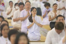 ภาพ No.215259:วันอาทิตย์ต้นเดือนที่ 6 เมษายน พ.ศ. 2568 พิธีบูชาข้าวพระ สภาธรรมกายสากล วัดพระธรรมกาย