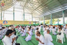 ภาพ No.180203:พิธีตัดปอยผมธรรมทายาท ณ ศูนย์ปฏิบัติธรรมวิหารแดง จ.สระบุรี โครงการบรรพชาอุปสมบท บูชาธรรมมหาปูชนียาจารย์ วันที่ 5 ธันวาคม พ.ศ. 2567