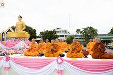 ภาพ No.241864:วันอาทิตย์ที่ 31 สิงหาคม พ.ศ. 2568 พิธีทำบุญแด่คณะสงฆ์ 122 รูป ฉลอง 121 ปี อำเภอคลองหลวง จ.ปทุมธานี เพื่อนำส่งช่วยเหลือคณะสงฆ์ 323 วัด 4 จังหวัดชายแดนภาคใต้ และช่วยเหลือประชาชนจากเหตุปะทะ แนวชายแดนไทย-กัมพูชา ณ บริเวณหน้าที่ว่าการอำเภอคลองหลวง จังหวัดปทุ