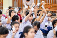 ภาพ No.185008:กิจกรรมวันรวมพลังเด็กดี V-Star ผู้นำฟื้นฟูศีลธรรมโลก กรุงเทพมหานคร ณ วัดมหาธาตุยุวราชรังสฤษฎิ์ราชวรมหาวิหาร กรุงเทพมหานคร ในวันที่ 13 ธันวาคม พ.ศ. 2567