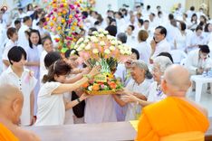 ภาพ No.230082:วันพฤหัสบดีที่ 26 มิถุนายน พ.ศ. 2568 พิธีทอดผ้าป่าฉลองอาคารชุดศูนย์ปฏิบัติธรรมน้ำใสใจสว่าง น้อมบูชาธรรมอายุวัฒนะมงคล 81 ปี หลวงพ่อธัมมชโย ณ ศูนย์ปฏิบัติธรรมน้ำใสใจสว่าง เขตบางกอกน้อย กรุงเทพมหานคร