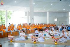 ภาพ No.182346:พิธีถวายภัตตาหารเมนูสวรรค์ "เพื่อการบรรลุธรรม" วันเสาร์ที่ 14 ธันวาคม พ.ศ. 2567 ณ หอฉันคุณยายอาจารย์ฯ วัดพระธรรมกาย
